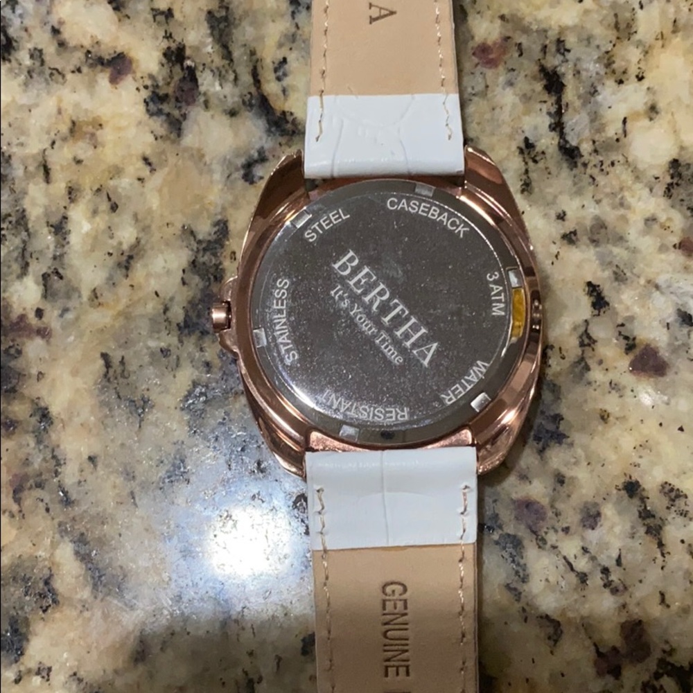Watch - Picture 2 of 2